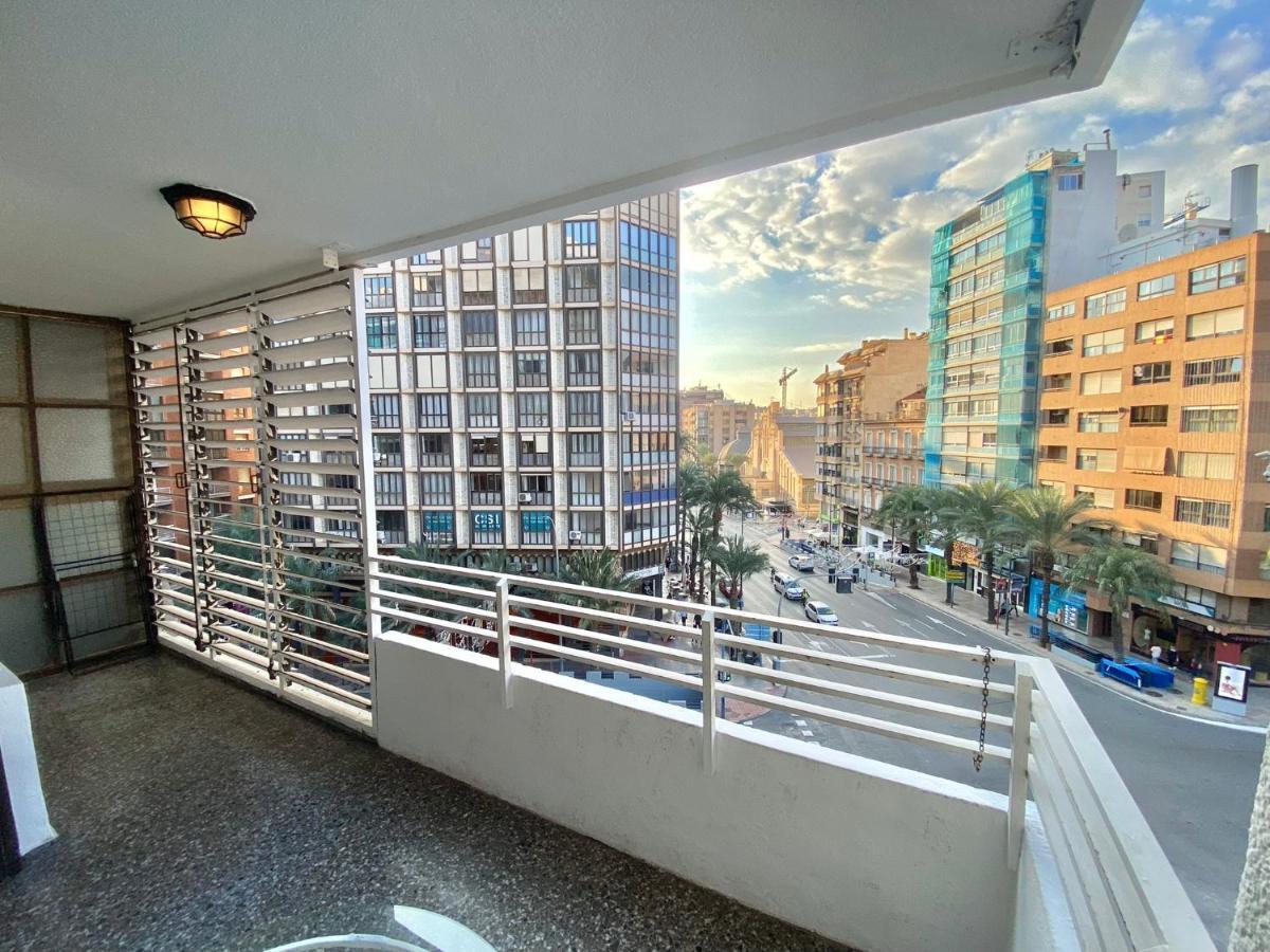 Apartment Rambla อาลิกันเต ภายนอก รูปภาพ