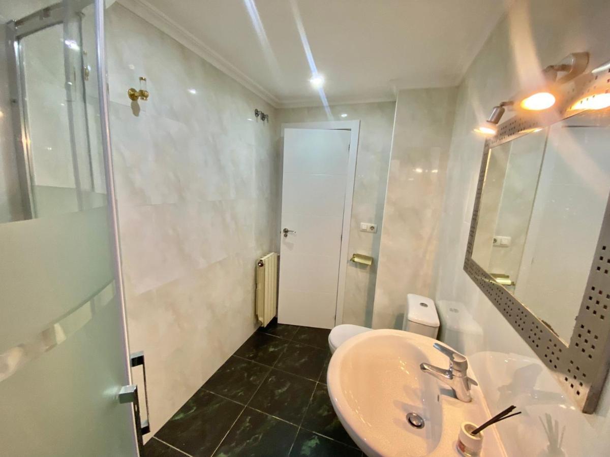 Apartment Rambla อาลิกันเต ภายนอก รูปภาพ