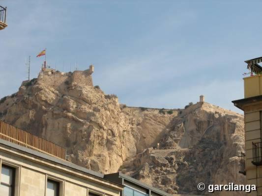 Apartment Rambla อาลิกันเต ภายนอก รูปภาพ
